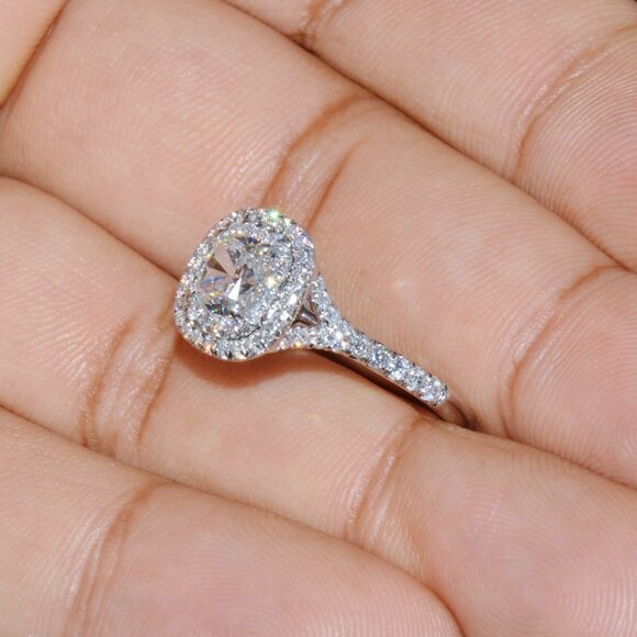 Genuine Tiffany & Co. Natural 1.30Cts Diamond Soleste Platinum Engagement Ring - Picture 6 of 13